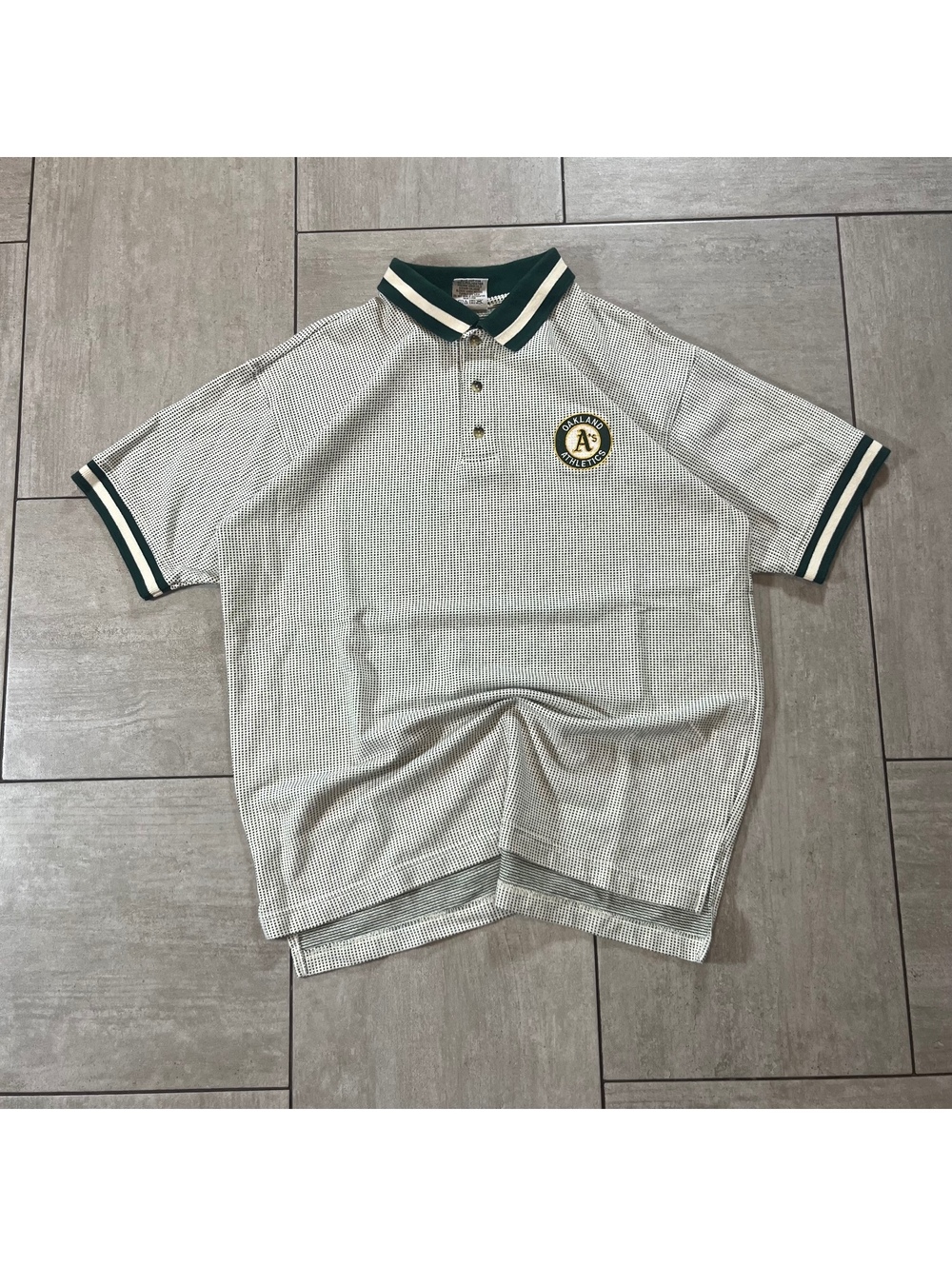 Vintage Dynasty Oakland Athletics Polo Shirt Large